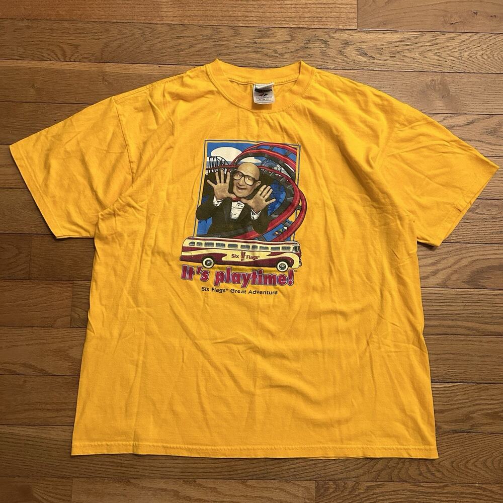 Vintage Y2K Six Flags Amusement Park It’s Playtime Tee Shirt XL
